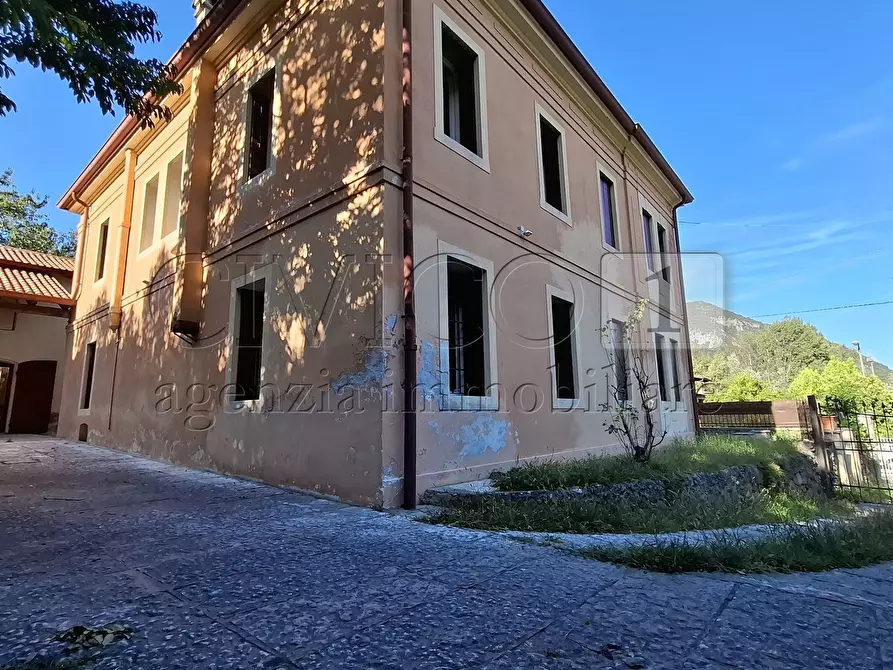 Immagine 6 di Villa in vendita  in Viale Scalabrini a Bassano Del Grappa