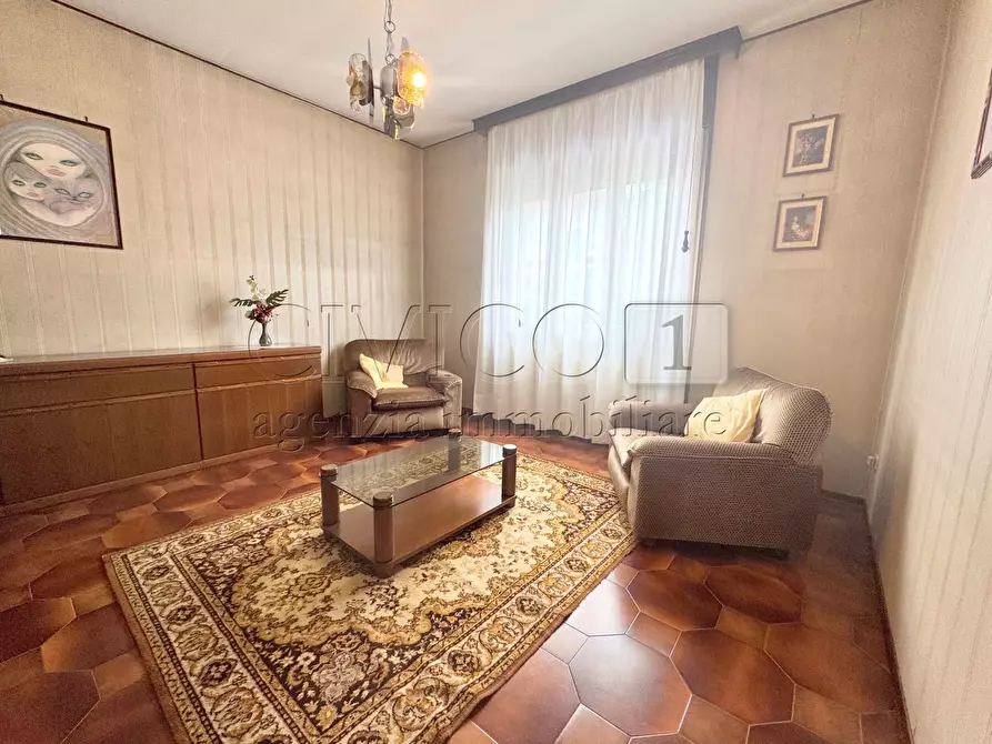 Immagine 5 di Casa bifamiliare in vendita  in Viale Martiri della Liberazione 61 a Carmignano Di Brenta