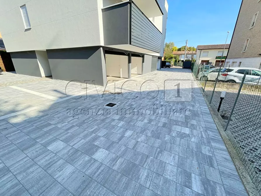 Immagine 4 di Garage in affitto  in via eulero 33 a Padova