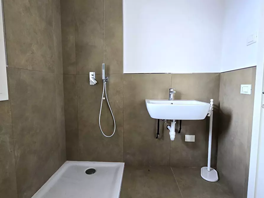 Immagine 17 di Appartamento in vendita  in Via Domenico Meschinelli 71 a Vicenza