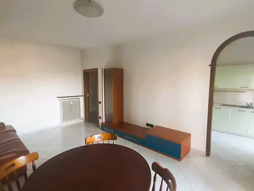 Immagine 4 di Trilocale in vendita  in Via Neruda 12 a Arsago Seprio