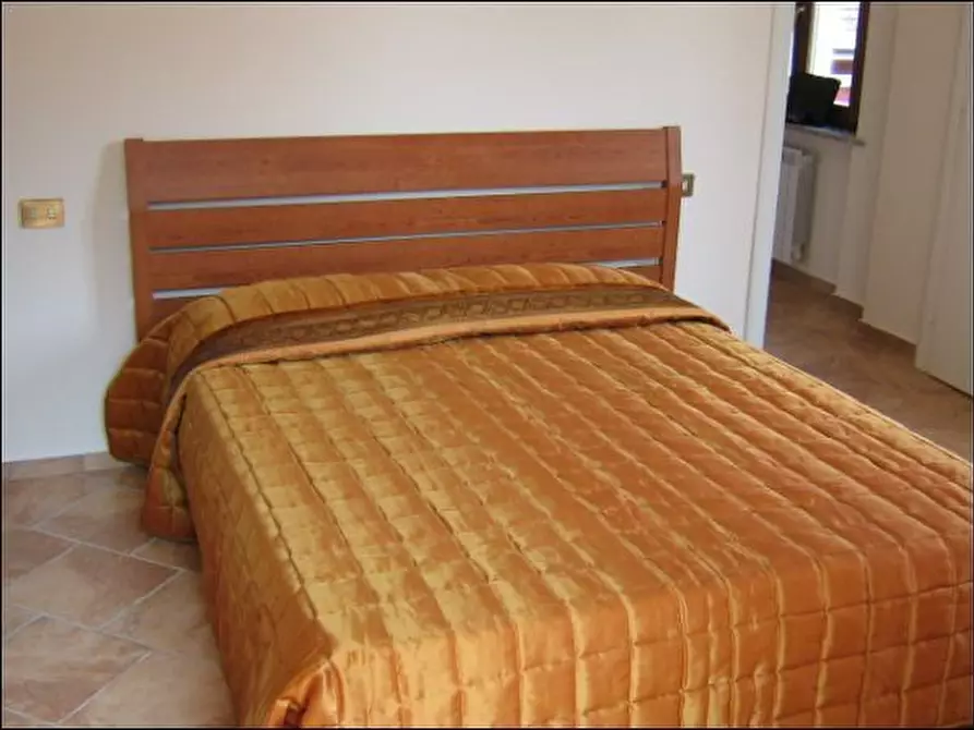 Immagine 4 di Bilocale in affitto  in via Marconi a Somma Lombardo