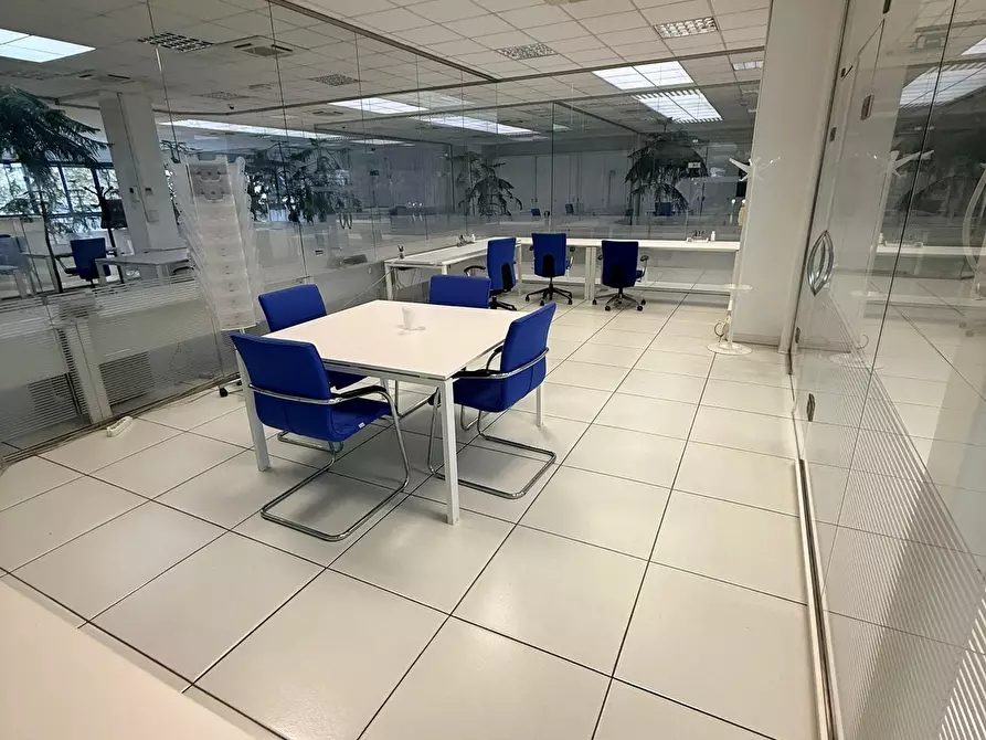 Immagine 6 di Ufficio in affitto  in Via Sempione 30 a Vergiate
