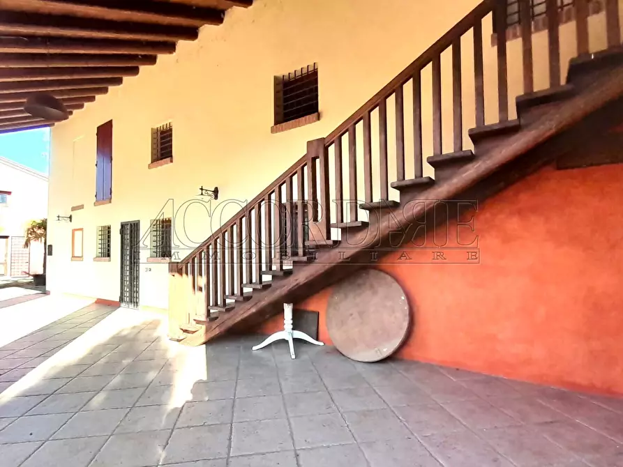 Immagine 3 di Rustico / casale in vendita  in Via Riccardo Riporti 8 a Piazzola Sul Brenta