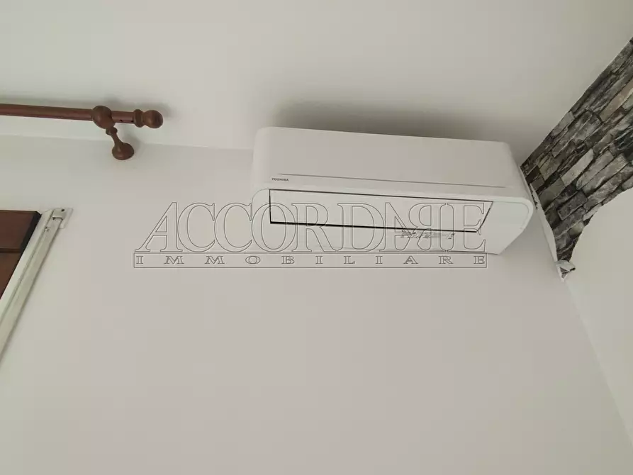 Immagine 12 di Trilocale in vendita  a Rubano