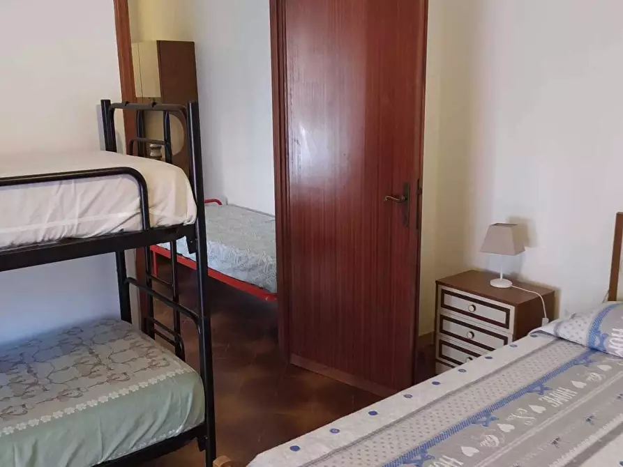 Immagine 9 di Bilocale in vendita  in Viale Litoraneo 10 a Sarzana