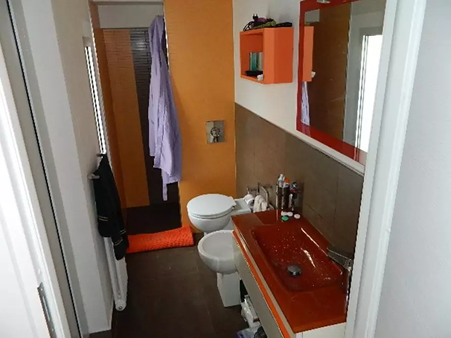 Immagine 32 di Casa semindipendente in vendita  in Viale Galileo Galilei a Carrara