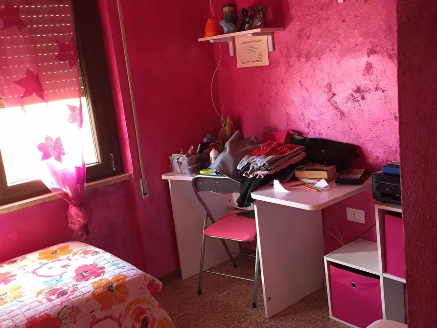 Immagine 9 di Casa semindipendente in vendita  in Via della Pace 68 a Castelnuovo Magra