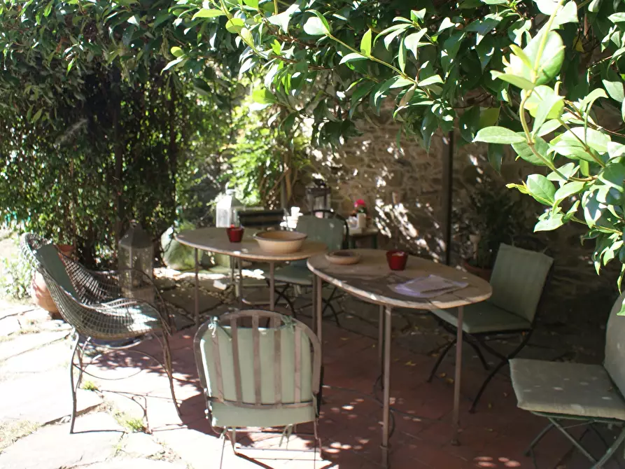 Immagine 21 di Villa in vendita  in Via Annunziata a Ortonovo