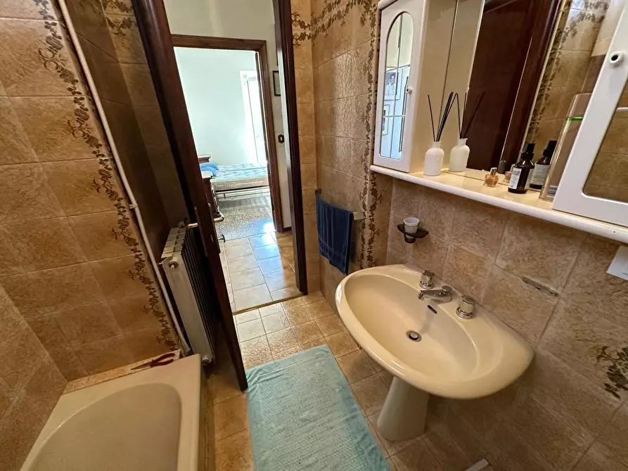 Immagine 25 di Appartamento in vendita  in Via Cafaggio a Ameglia