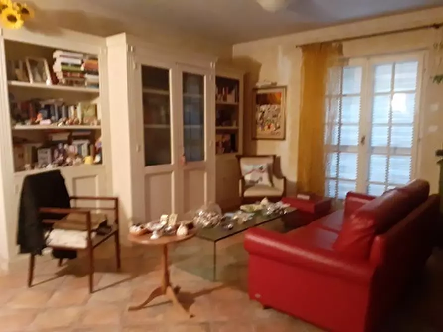 Immagine 3 di Casa semindipendente in vendita  in Viale XX Settembre 207C a Carrara