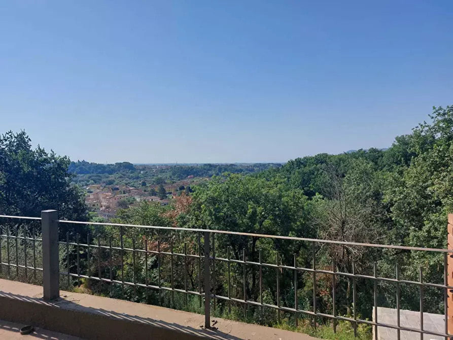 Immagine 24 di Villa in vendita  in Via Alla Fortezza a Sarzana