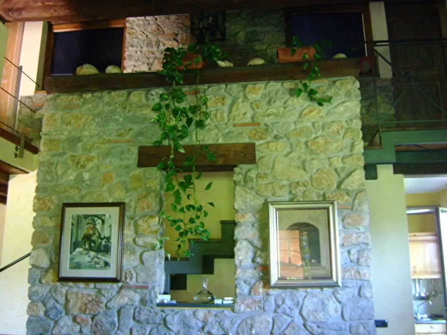 Immagine 27 di Villa in vendita  in Via Margubbio 15 a Ameglia