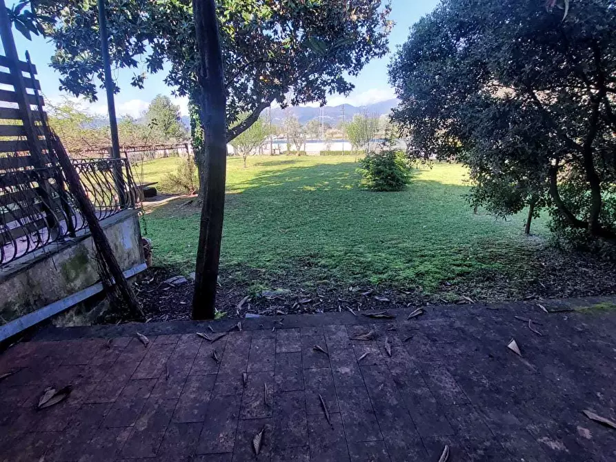 Immagine 28 di Casa semindipendente in vendita  in Via Luigi Einaudi 30 a Ameglia