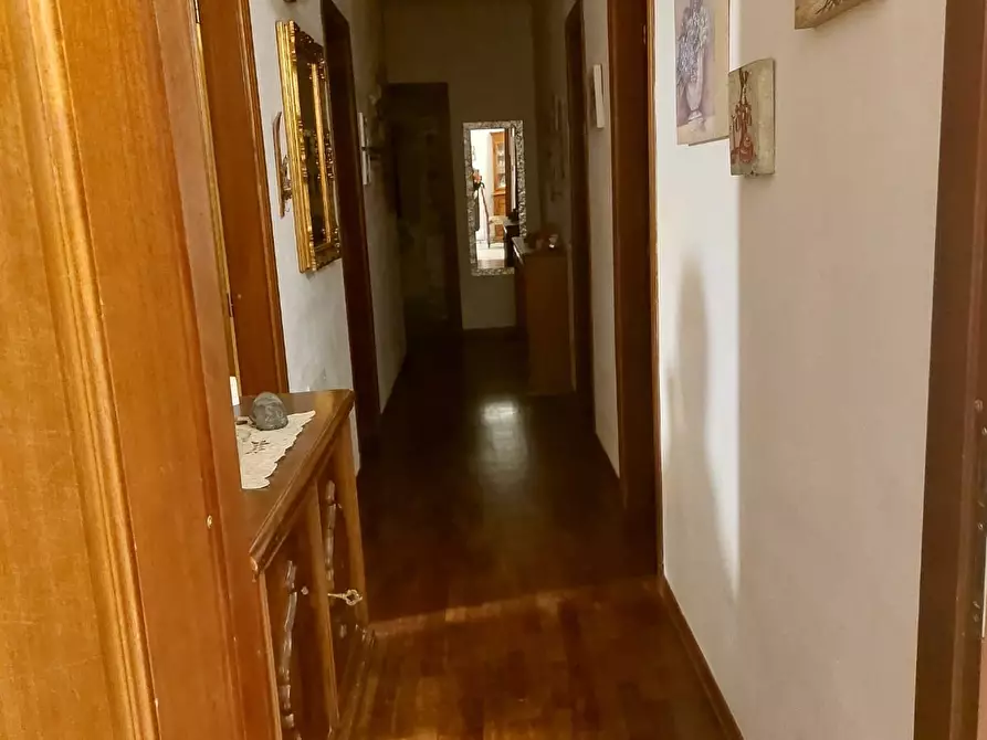 Immagine 11 di Casa semindipendente in vendita  in Via Cavour 15 a Carrara
