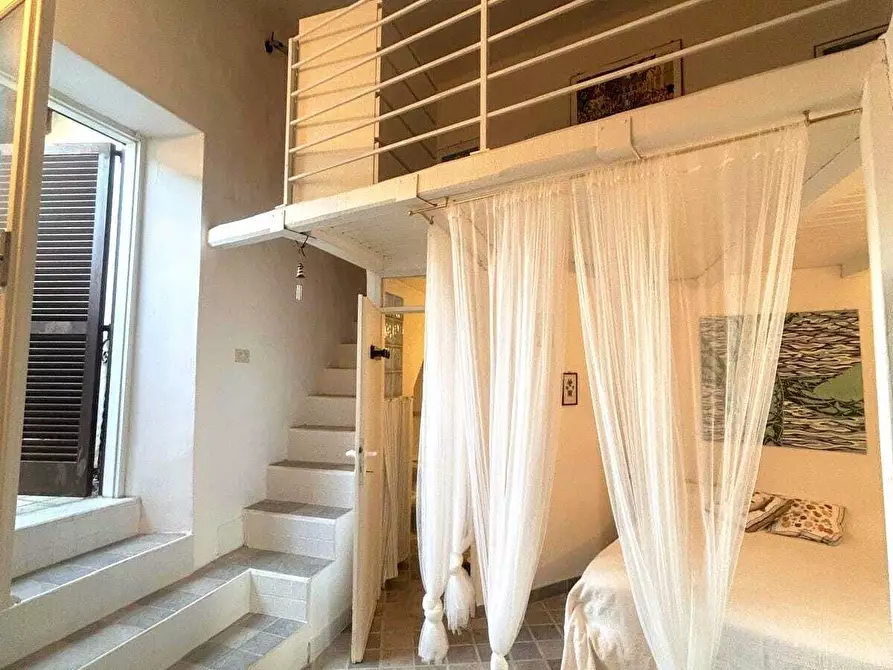 Immagine 4 di Appartamento in vendita  in Piazza Dante Alighieri 451 a San Felice Circeo