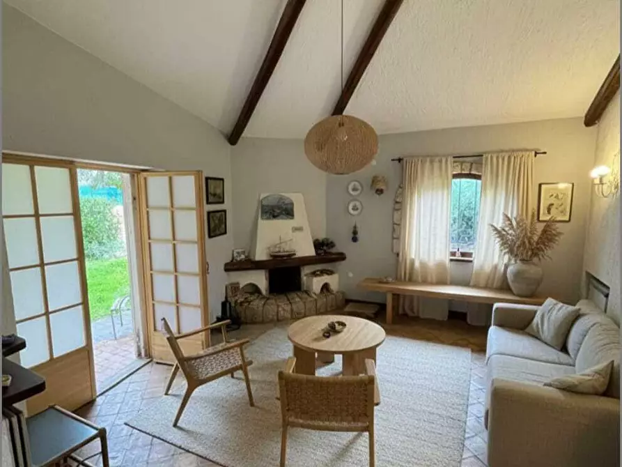 Immagine 3 di Casa bifamiliare in vendita  in Via Terracina 110 a San Felice Circeo