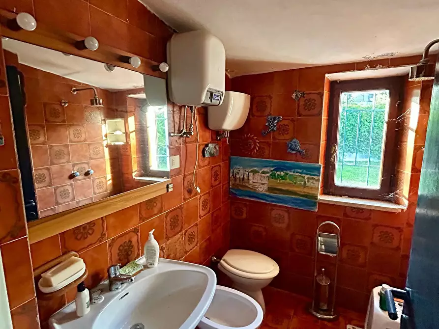 Immagine 27 di Casa bifamiliare in vendita  in Via Terracina 156 a San Felice Circeo