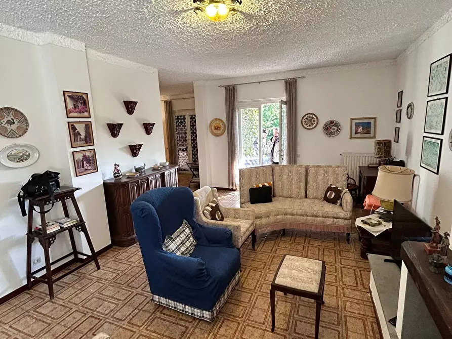 Immagine 5 di Casa bifamiliare in vendita  in Viale Alcide de Gasperi 130 a San Felice Circeo