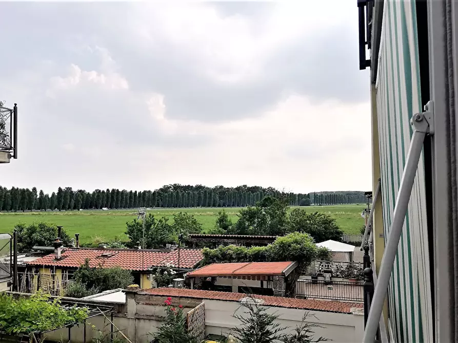 Immagine 13 di Quadrilocale in vendita  in Via Case Sparse 1 a Beinasco