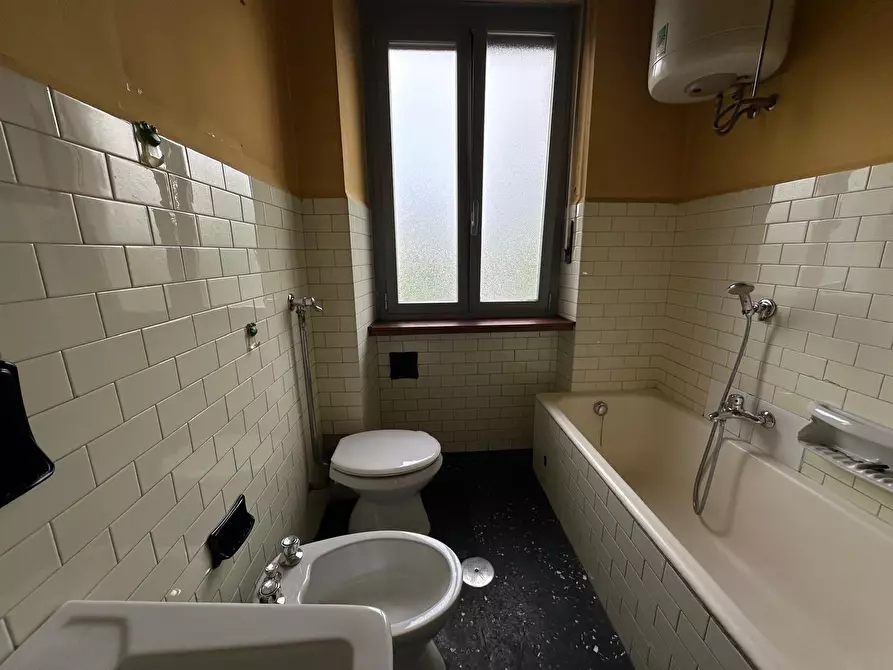 Immagine 21 di Trilocale in vendita  in Piazza Pitagora 12 a Torino