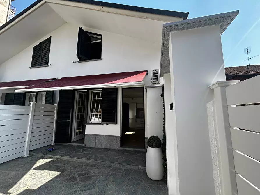 Immagine 25 di Porzione di casa in vendita  in Via Trento 1 a Beinasco