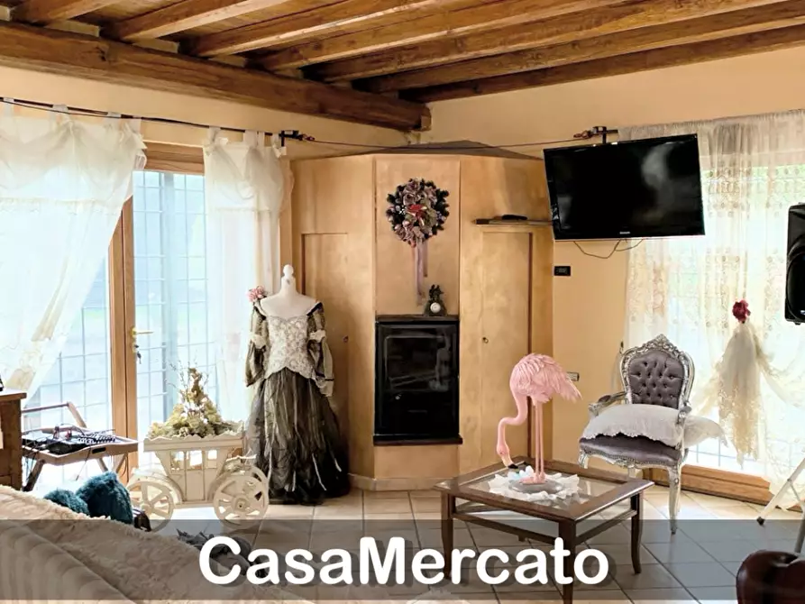 Immagine 4 di Casa bifamiliare in vendita  in Via dei Ciliegi a Rocca Priora
