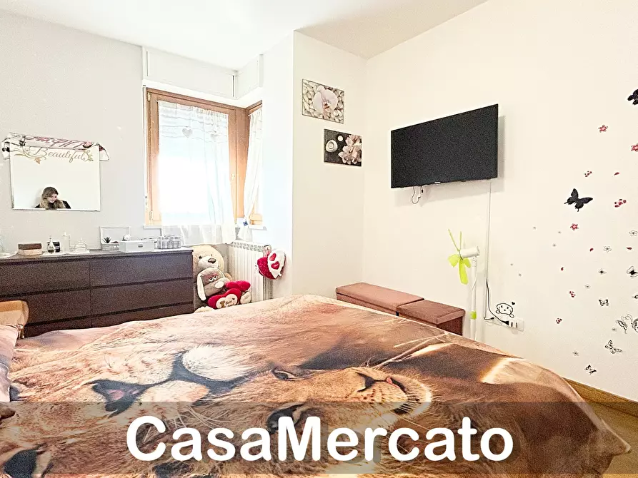 Immagine 5 di Bilocale in vendita  in Via Cavour a Rocca Di Papa