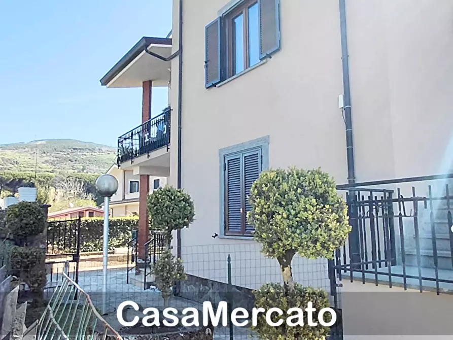 Immagine 2 di Pentalocale in affitto  in Viale dei Pini a Montecompatri