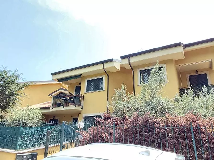 Immagine 1 di Trilocale in affitto  in Via delle Barozze a Rocca Di Papa