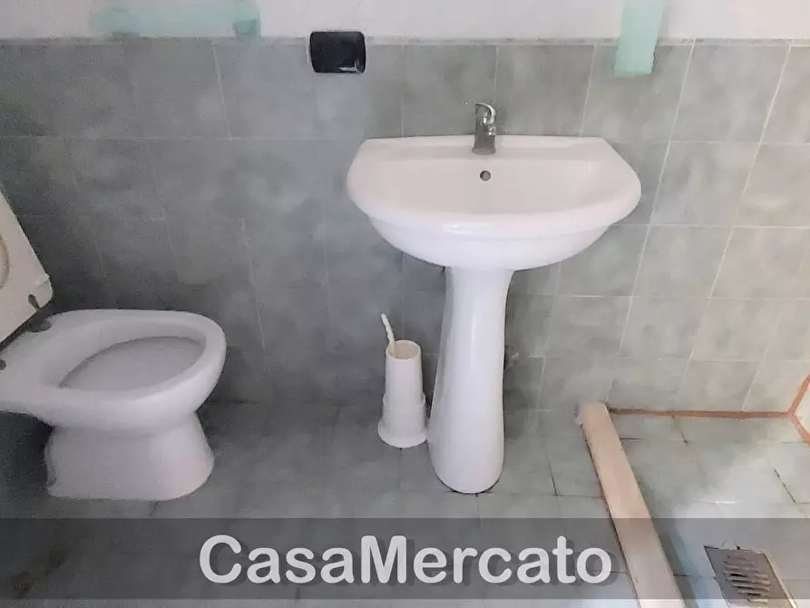 Immagine 10 di Garage in vendita  a Rocca Di Papa