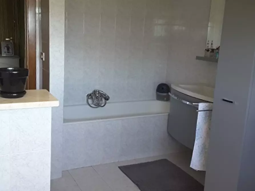 Immagine 18 di Pentalocale in vendita  in via emidio luzi a Ascoli Piceno