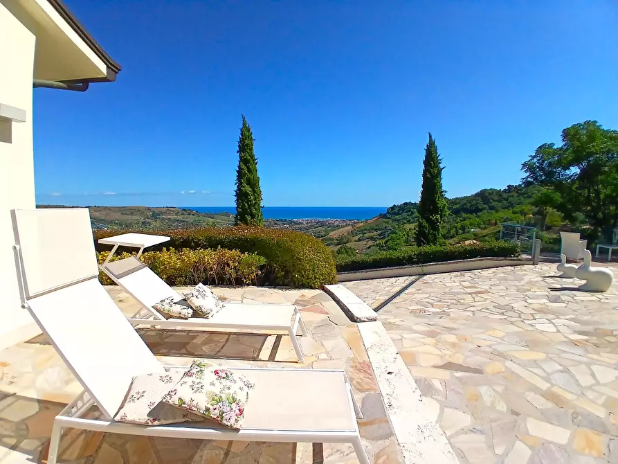 Immagine 90 di Casa indipendente in vendita  a San Benedetto Del Tronto