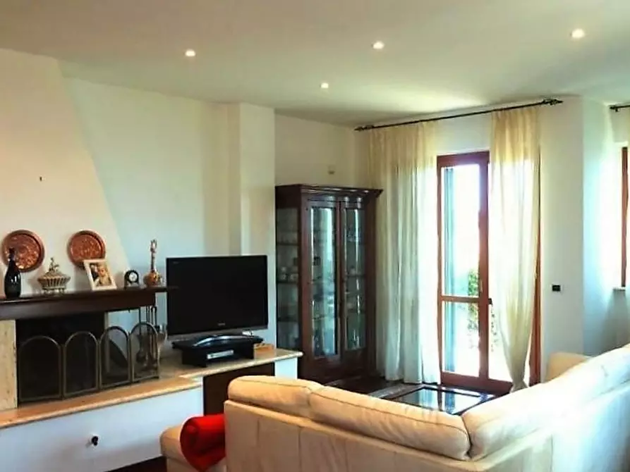 Immagine 13 di Casa indipendente in vendita  a San Benedetto Del Tronto