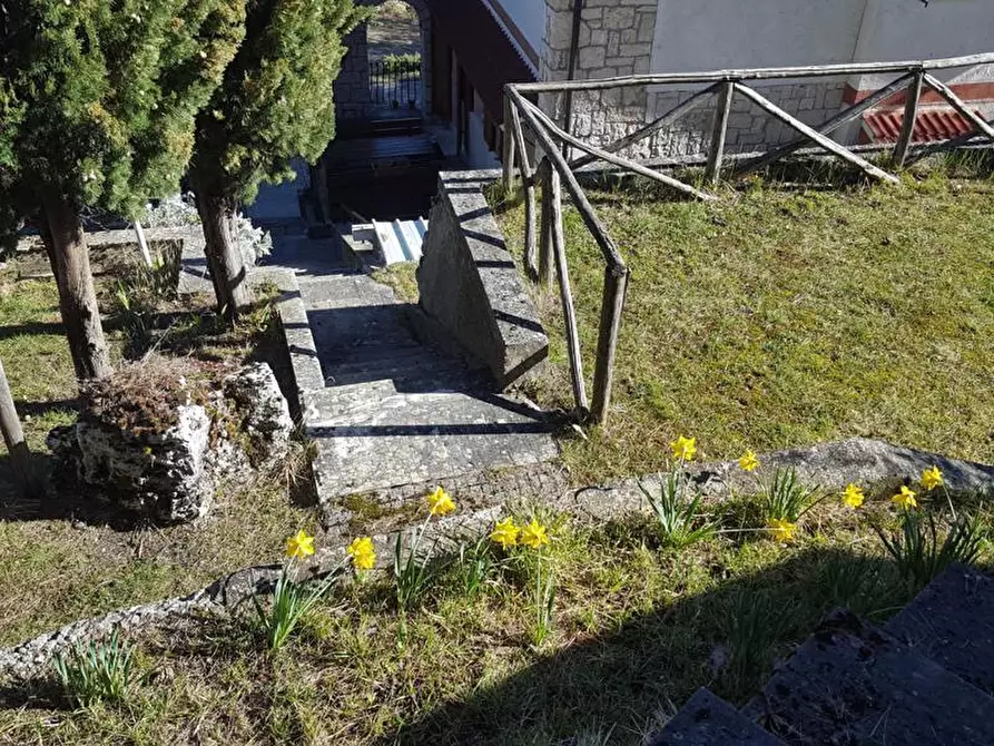 Immagine 28 di Casa indipendente in vendita  a Ascoli Piceno