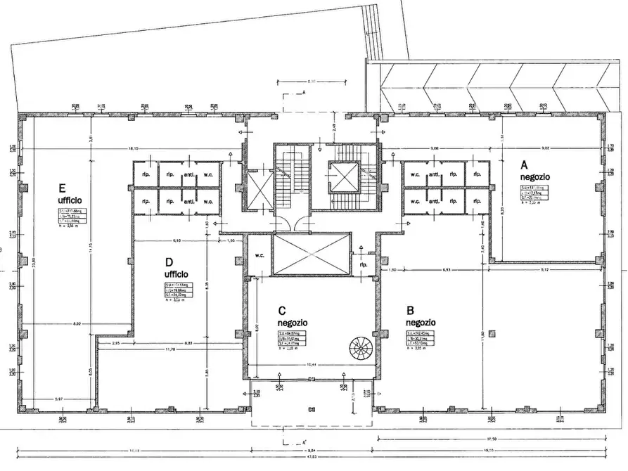 Immagine 43 di Palazzo in vendita  a Spinetoli