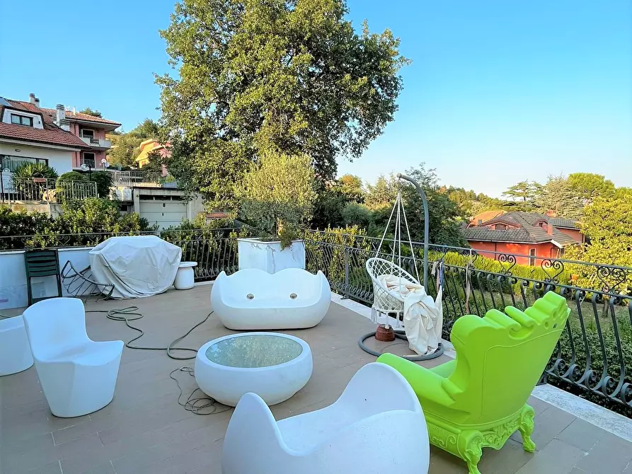 Immagine 4 di Villa in vendita  a Ascoli Piceno