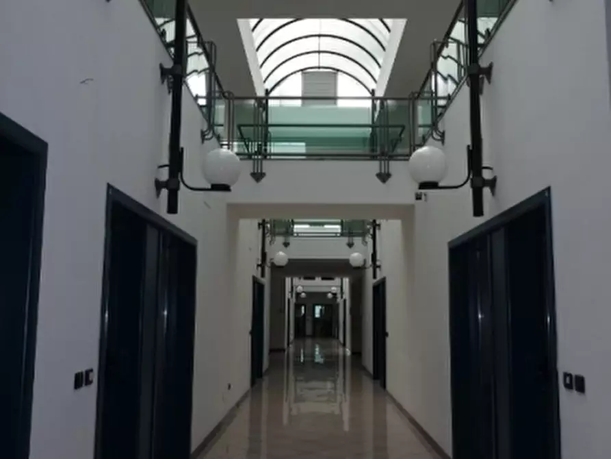 Immagine 2 di Ufficio in affitto  a San Benedetto Del Tronto