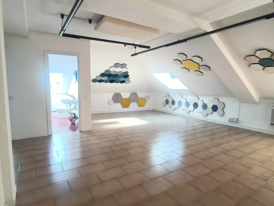 Immagine 1 di Ufficio in affitto  a San Benedetto Del Tronto
