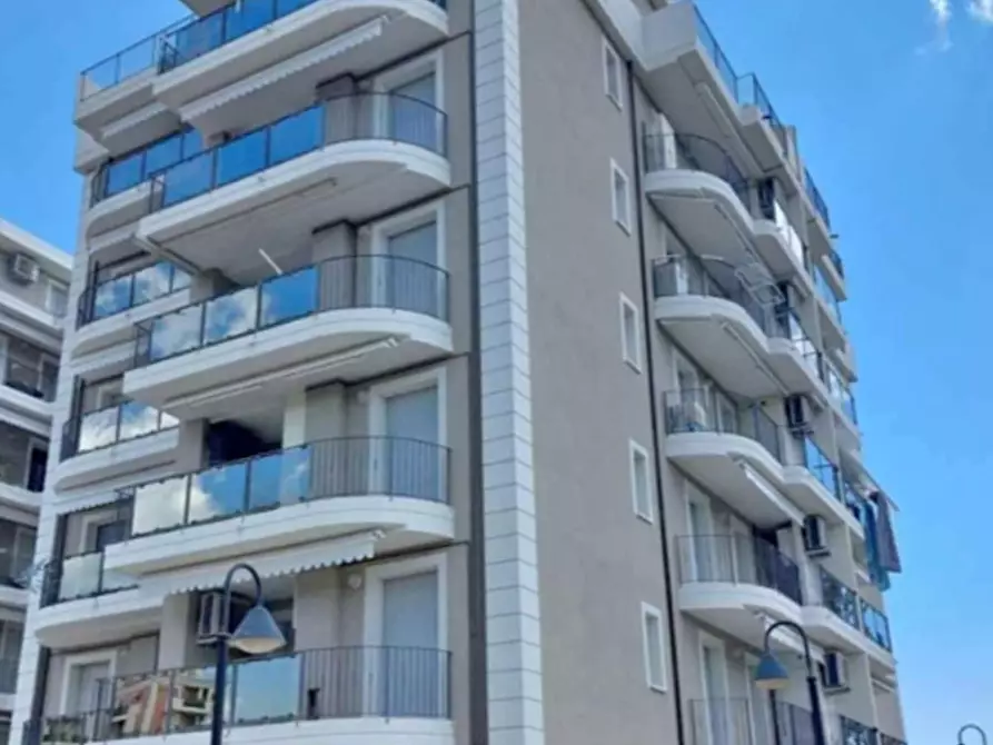 Immagine 18 di Appartamento in vendita  a Alba Adriatica