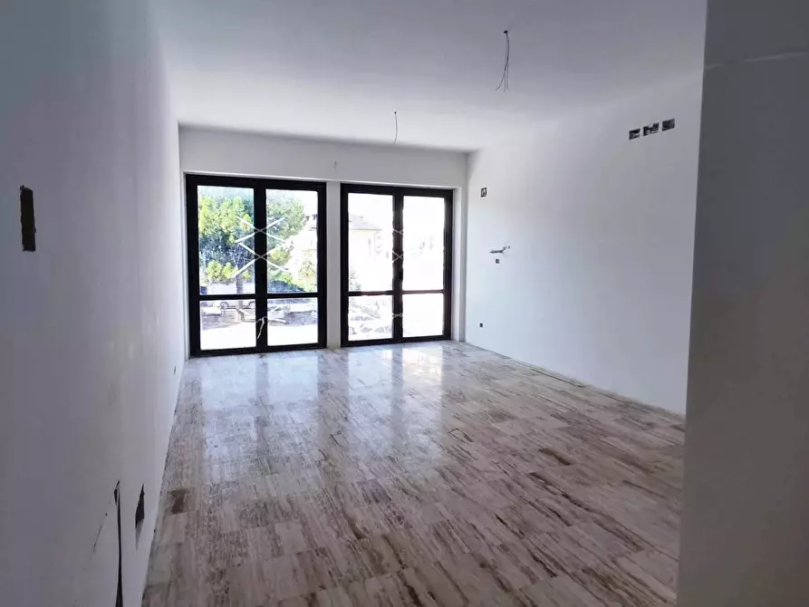 Immagine 15 di Palazzo in vendita  a Spinetoli