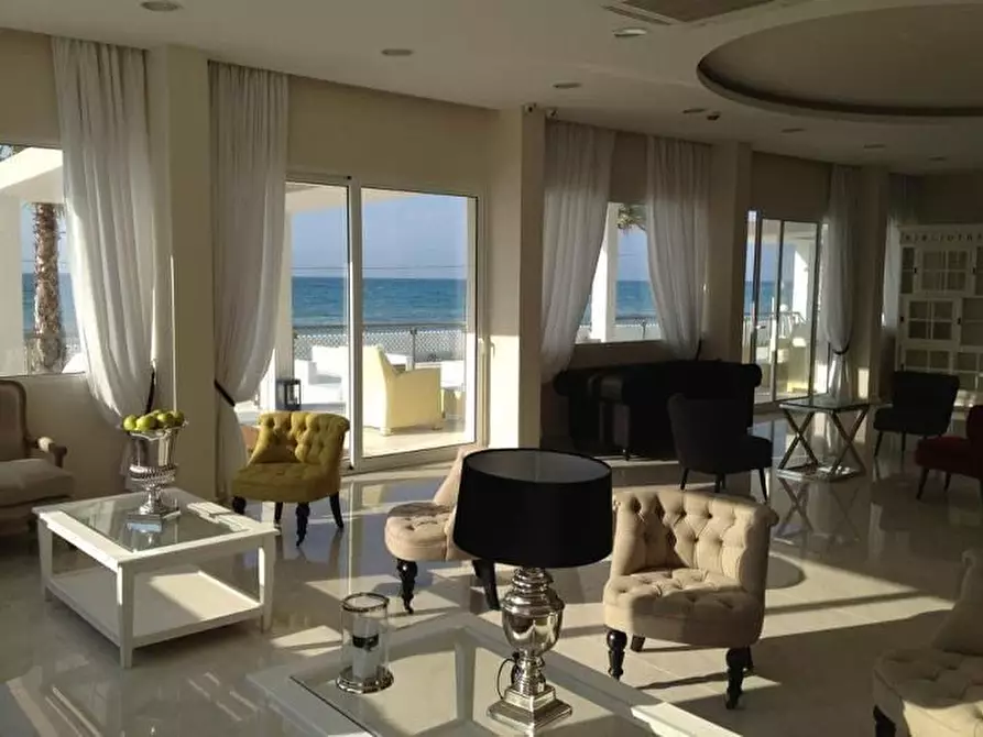 Immagine 20 di Albergo/B&B/Residence in vendita  a Otranto