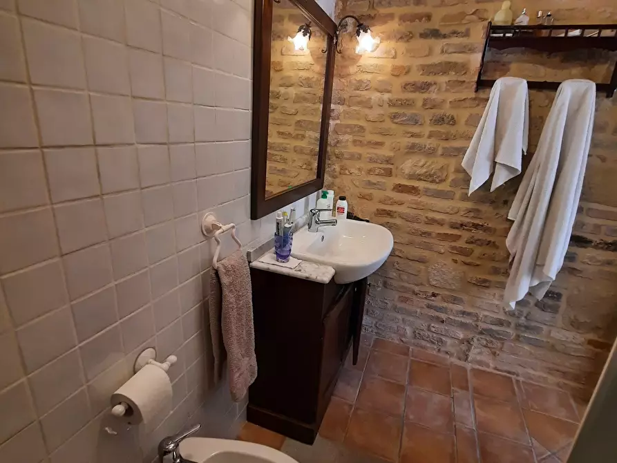 Immagine 17 di Casa indipendente in vendita  a Ripatransone