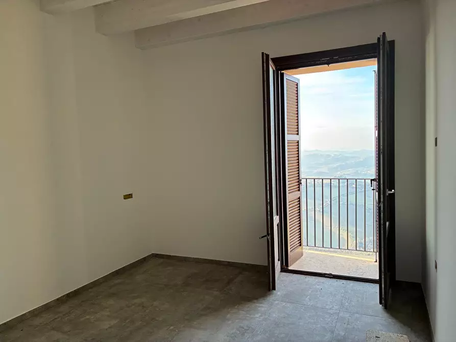 Immagine 9 di Appartamento in vendita  a Ripatransone
