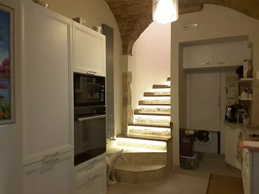 Immagine 3 di Casa indipendente in vendita  a Ascoli Piceno
