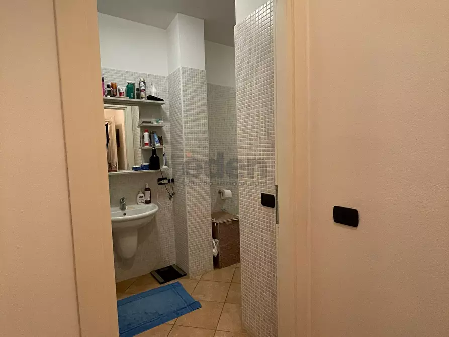 Immagine 8 di Trilocale in affitto  in Via Renato Guttuso 55 a Modena