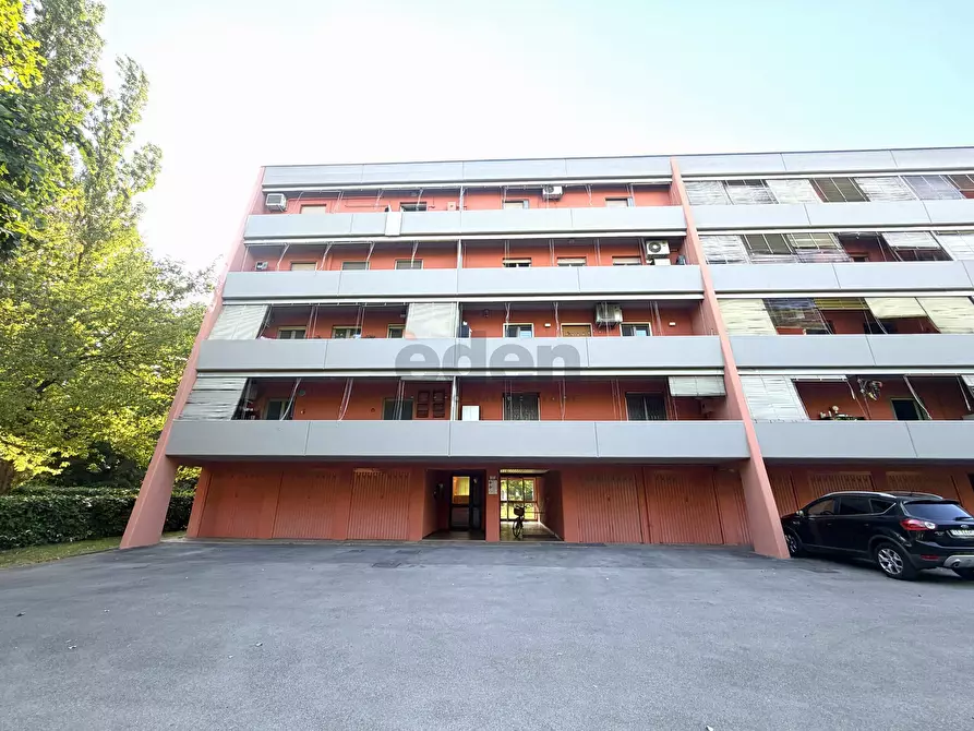 Immagine 24 di Trilocale in vendita  in Via Luigi Pasteur 22 a Modena