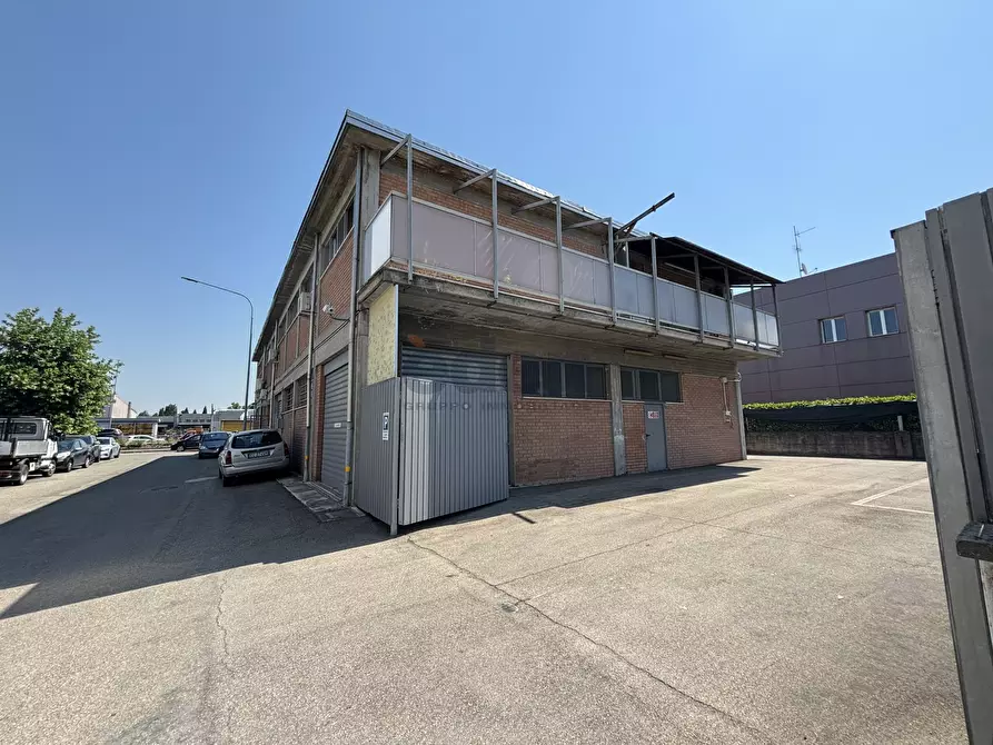 Immagine 10 di Capannone industriale in vendita  in Via Silvino Folloni 7 a Modena