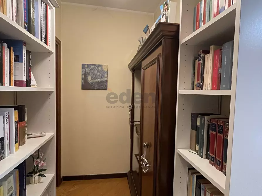 Immagine 65 di Quadrilocale in vendita  in Piazza Guido Rossa 8 a Modena