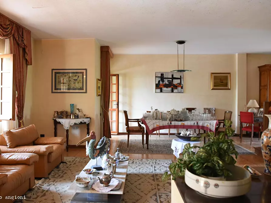 Immagine 9 di Casa bifamiliare in vendita  a Quartu Sant'elena